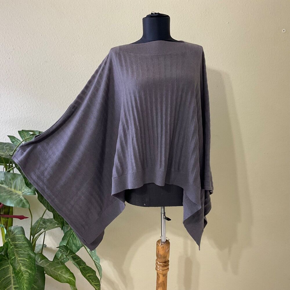LULULEMON Forward Flow Poncho women’s one size Gray silk blend Ribbed